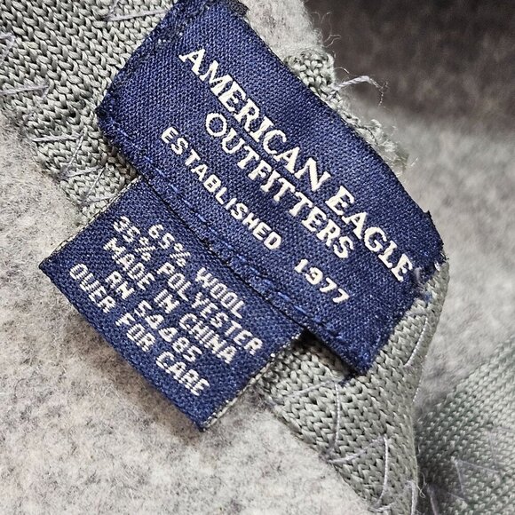 American Eagle Outfitters Gray Wool Blend Cloche Hat Bucket Blue Crochet Flowers - Picture 4 of 5